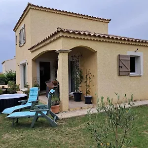  Couette-café D'hôtes En Provence